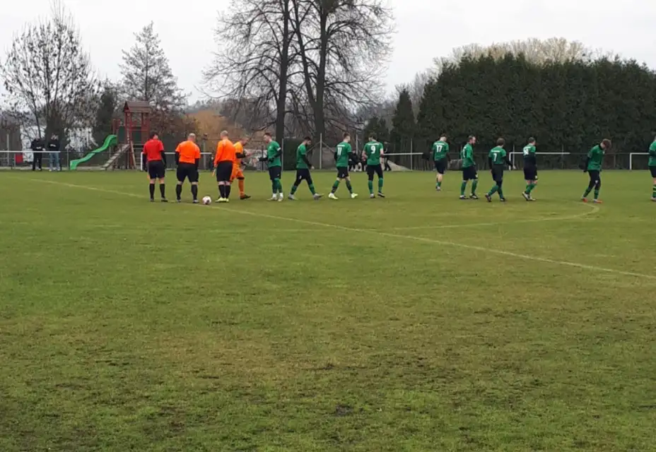 Těžký direkt na závěr podzimu